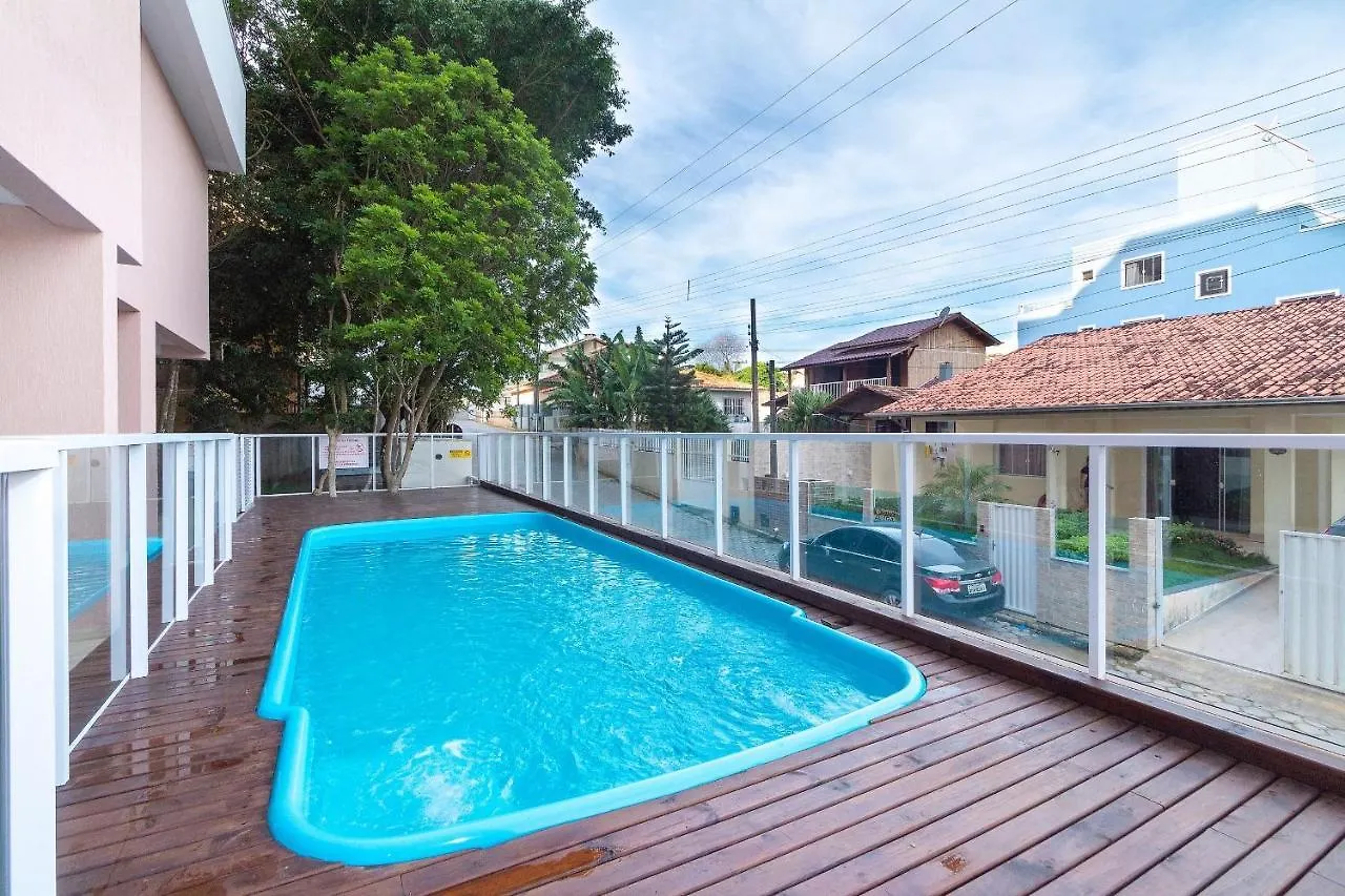 543 - Lindo Apartamento 2 Dormitorios Na Praia De Bombas Bombinhas